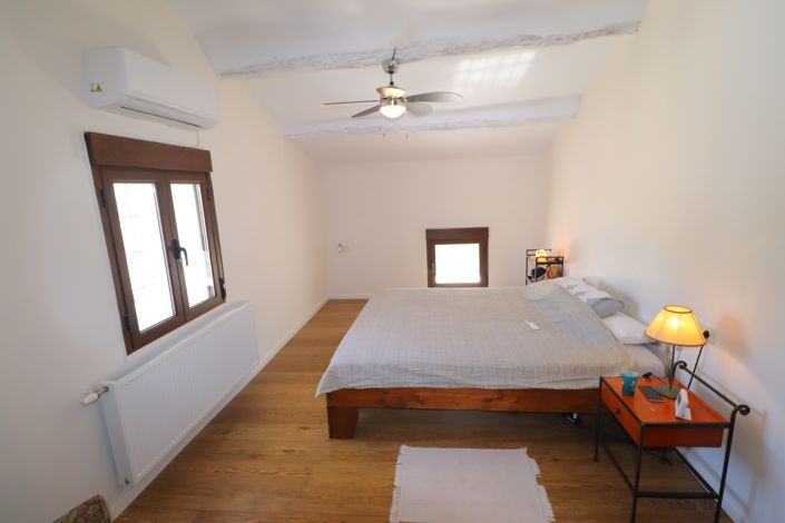 Image No.33-6 Bed Cortijo for sale