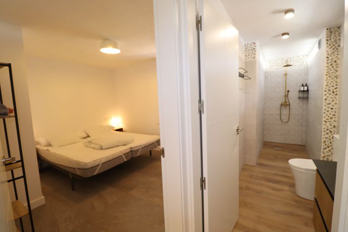 Image No.45-6 Bed Cortijo for sale