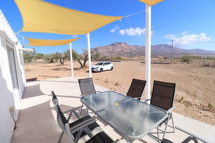 Image No.6-1 Bed Property for sale