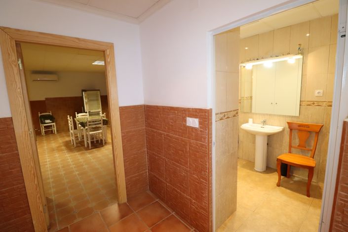 Image No.37-7 Bed Villa for sale