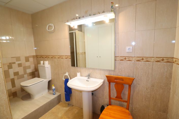 Image No.38-7 Bed Villa for sale