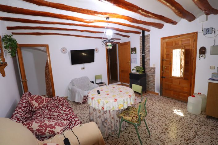 Image No.17-7 Bed Country House for sale