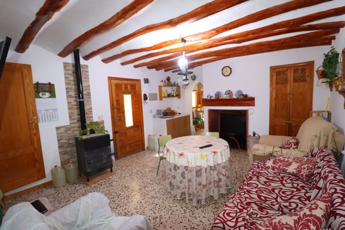 Image No.18-7 Bed Country House for sale