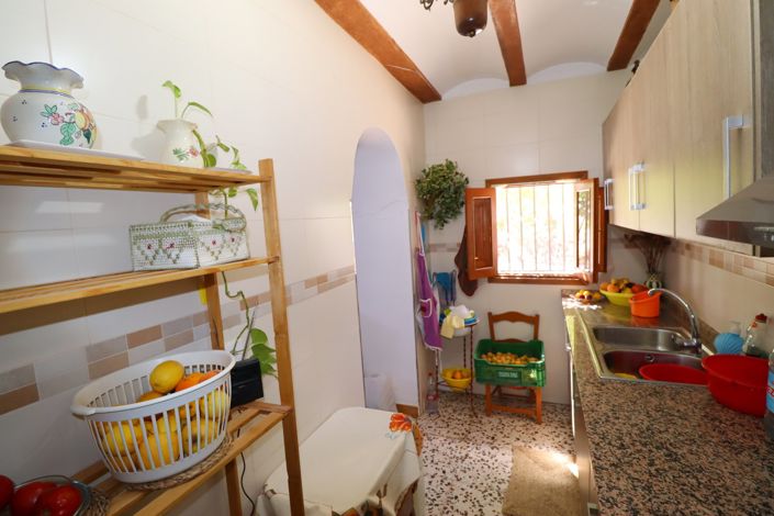 Image No.21-7 Bed Country House for sale