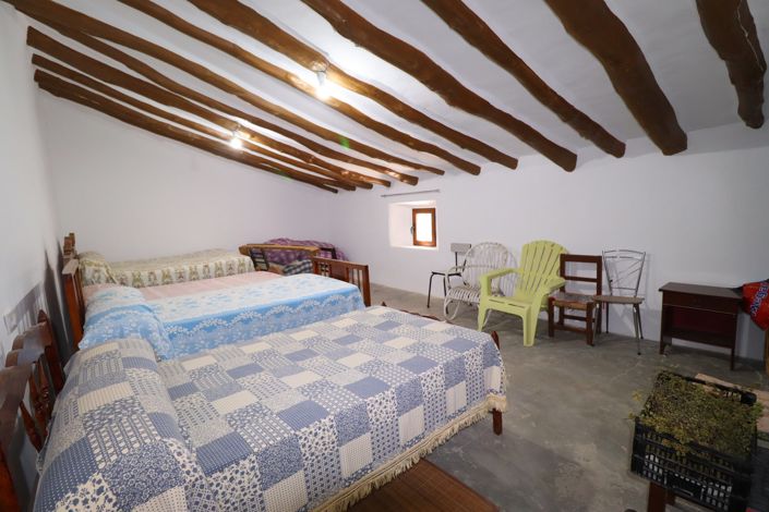 Image No.26-7 Bed Country House for sale