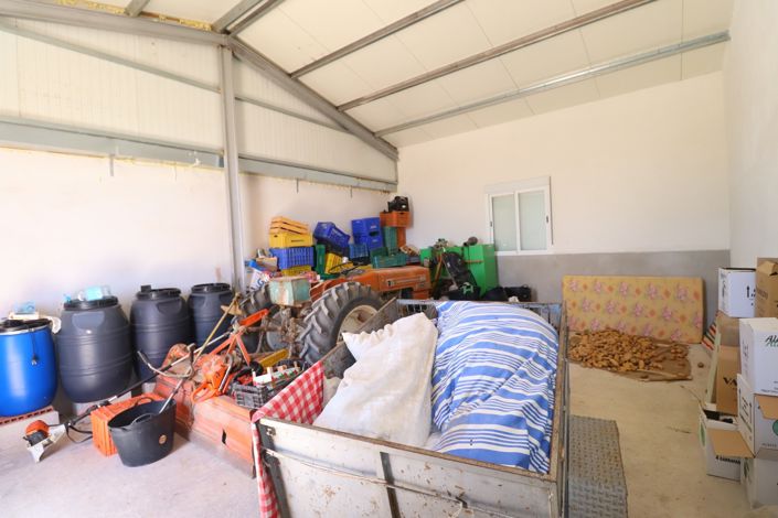 Image No.40-7 Bed Country House for sale