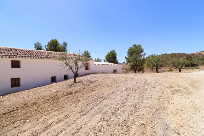 Image No.49-7 Bed Country House for sale