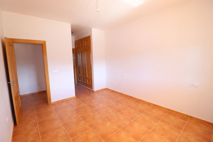 Image No.30-3 Bed Villa for sale