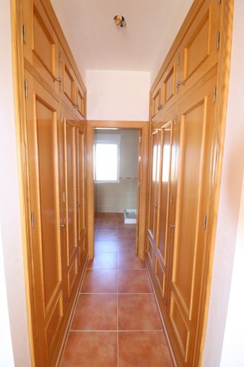 Image No.33-3 Bed Villa for sale