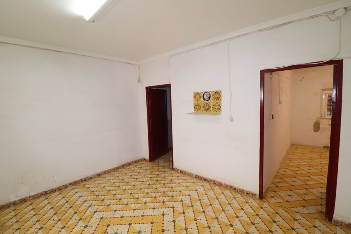 Image No.19-3 Bed Country House for sale