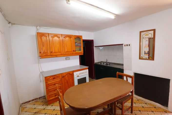 Image No.8-3 Bed Country House for sale