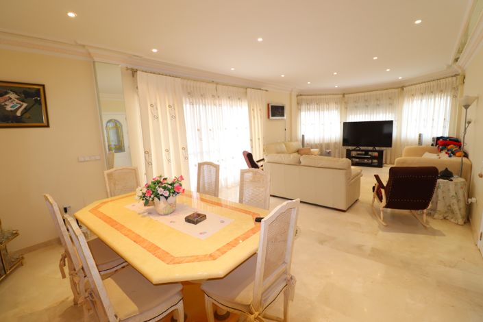 Image No.13-6 Bed Villa for sale