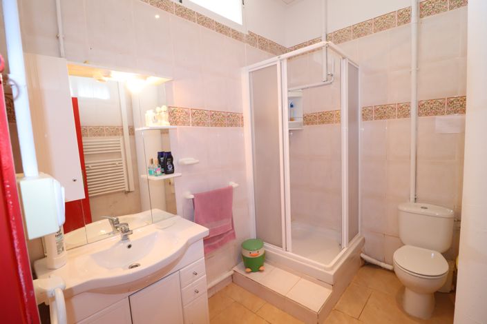 Image No.40-6 Bed Villa for sale