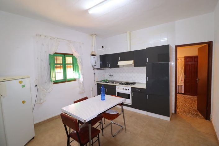 Image No.8-3 Bed Country House for sale