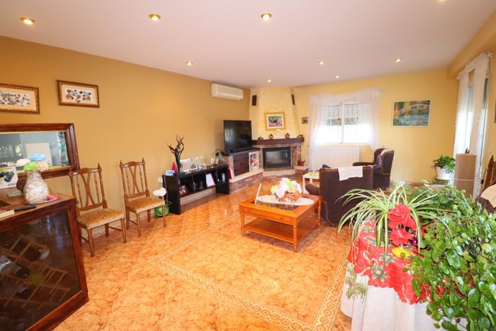 Image No.11-5 Bed Villa for sale