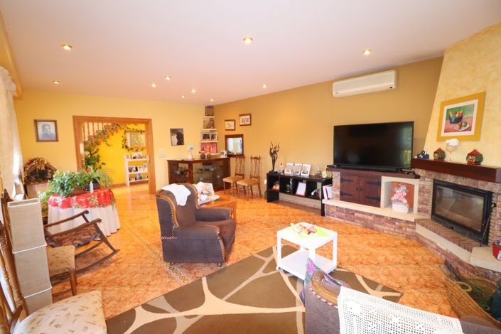 Image No.13-5 Bed Villa for sale