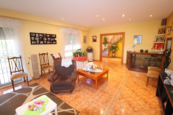 Image No.14-5 Bed Villa for sale