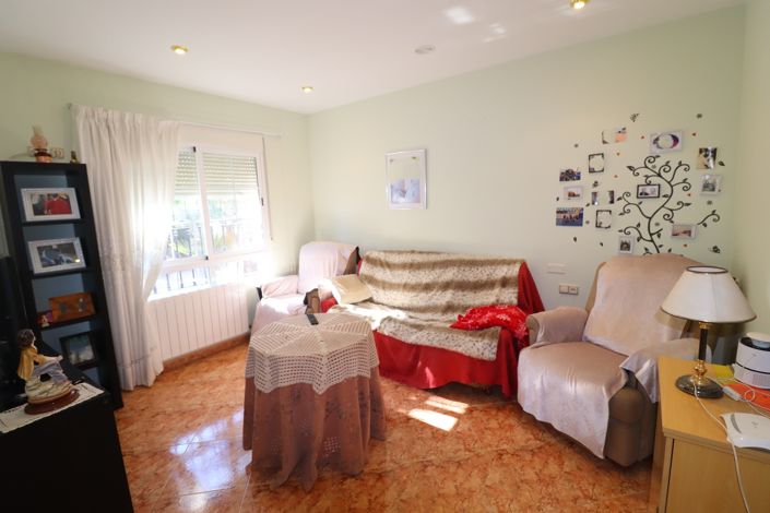 Image No.19-5 Bed Villa for sale