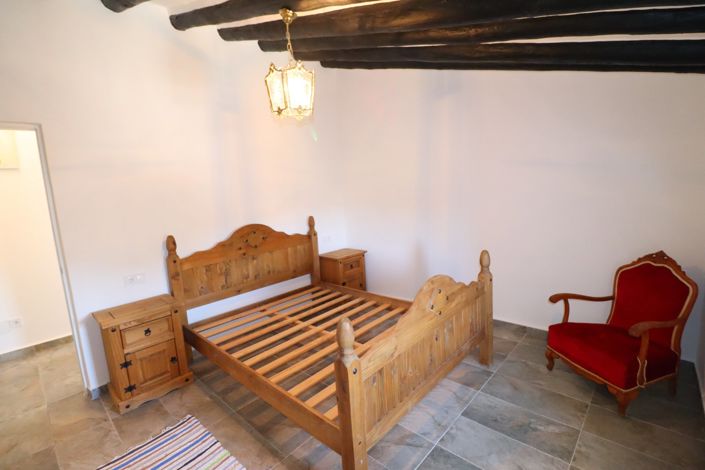 Image No.33-7 Bed Cortijo for sale