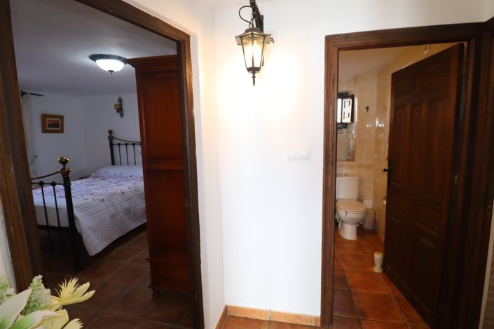 Image No.17-4 Bed Cortijo for sale