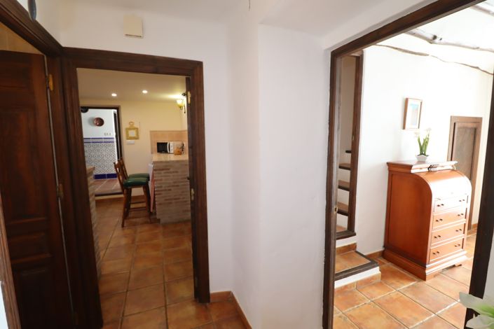 Image No.20-4 Bed Cortijo for sale