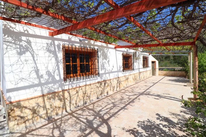 Image No.35-4 Bed Country House for sale