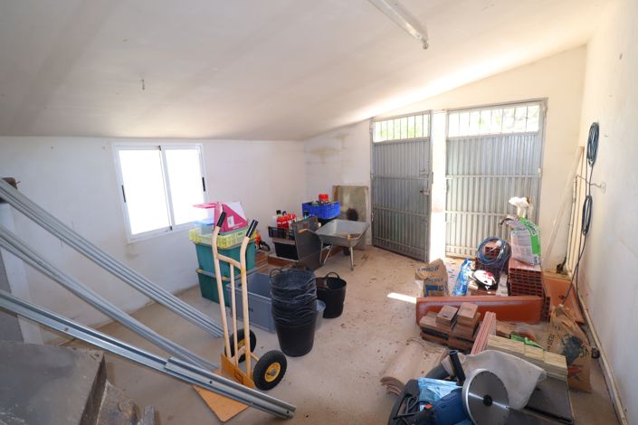 Image No.38-4 Bed Country House for sale