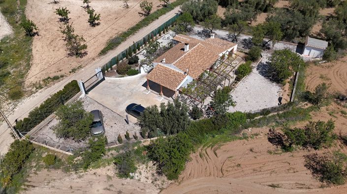 Image No.4-4 Bed Country House for sale