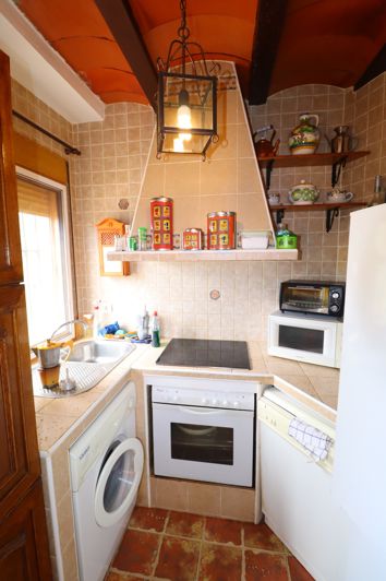 Image No.15-4 Bed Villa for sale