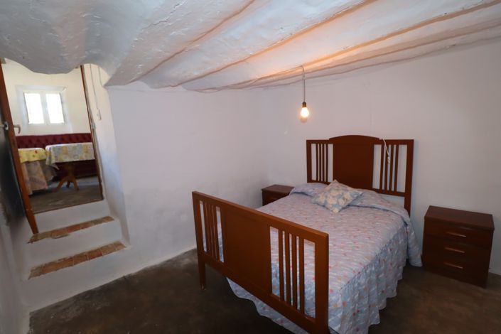 Image No.16-5 Bed Cortijo for sale