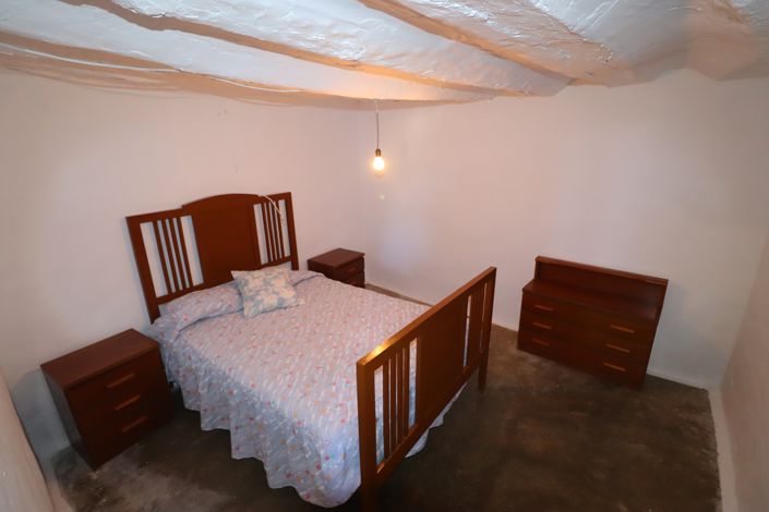 Image No.17-5 Bed Cortijo for sale