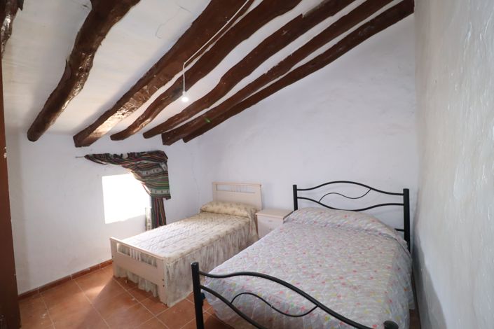 Image No.28-5 Bed Cortijo for sale