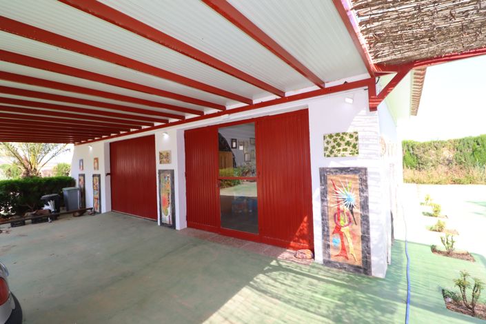 Image No.48-5 Bed Villa for sale