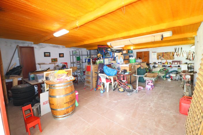 Image No.49-5 Bed Villa for sale