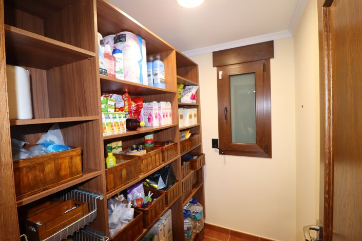 Image No.21-4 Bed Villa for sale