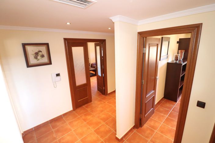 Image No.9-Villa con 4 dormitorios en venta