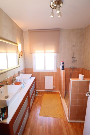 Image No.26-5 Bed Villa for sale