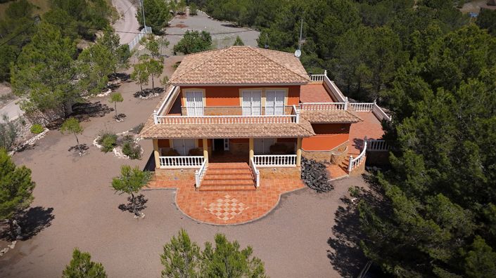 Image No.4-5 Bed Villa for sale