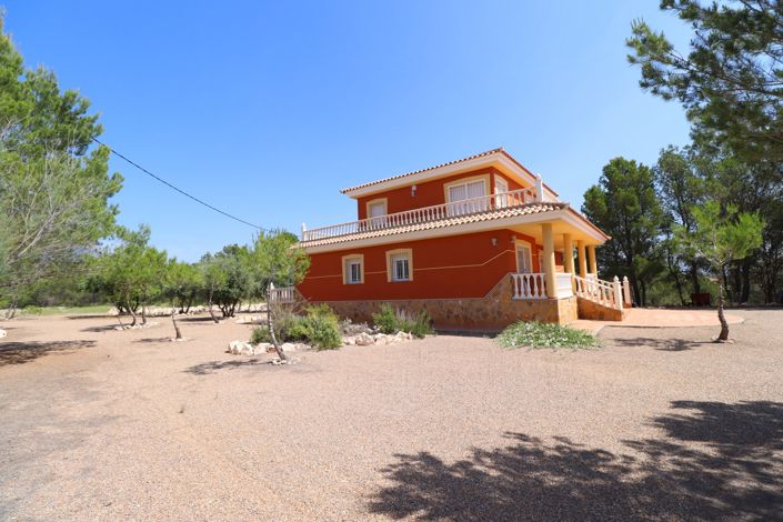 Image No.50-5 Bed Villa for sale
