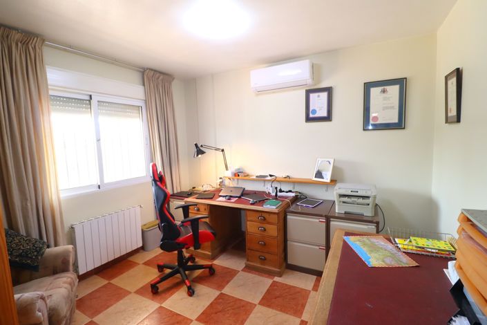 Image No.21-Villa de 5 chambres à vendre à Puerto Lumbreras