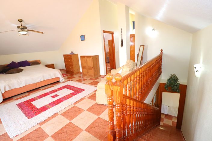 Image No.30-Villa de 5 chambres à vendre à Puerto Lumbreras