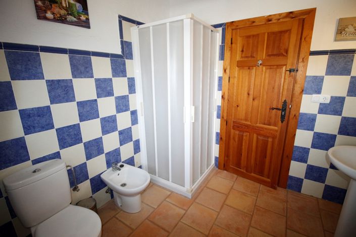 Image No.27-6 Bed Cortijo for sale