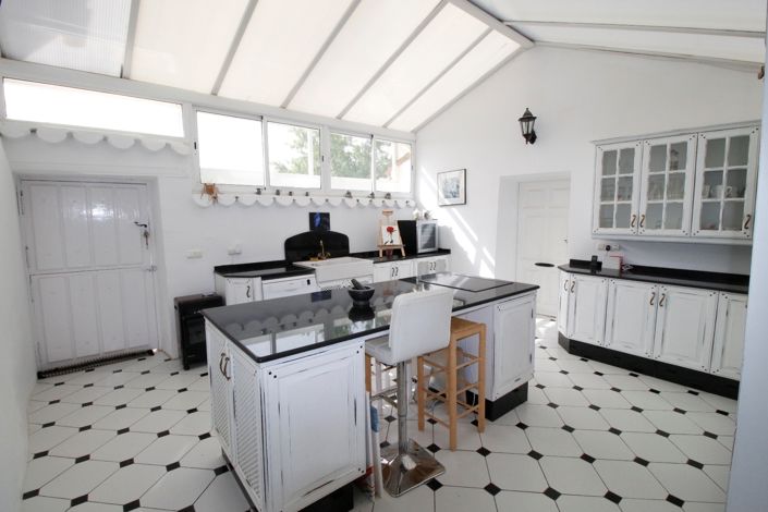 Image No.38-6 Bed Cortijo for sale