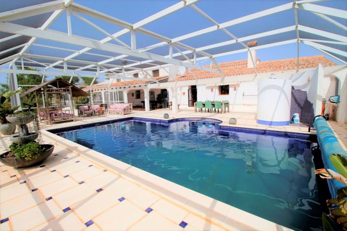 Image No.6-6 Bed Cortijo for sale