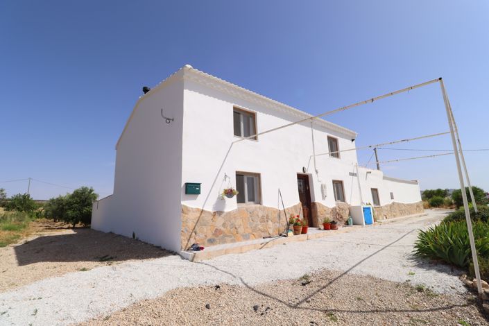 Image No.1-4 Bed Cortijo for sale