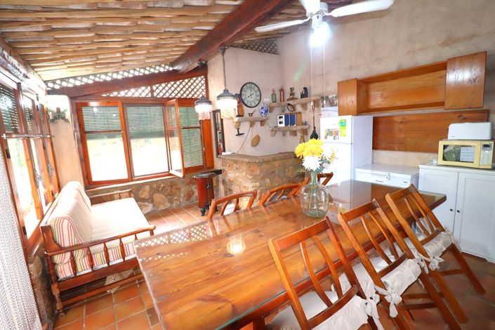 Image No.42-4 Bed Country House for sale