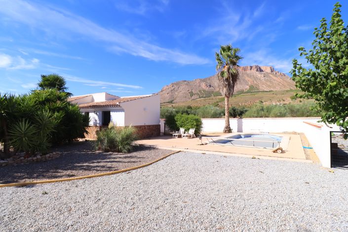 Image No.11-3 Bed Villa for sale