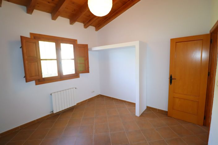 Image No.36-3 Bed Villa for sale