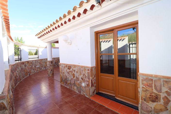 Image No.42-3 Bed Villa for sale