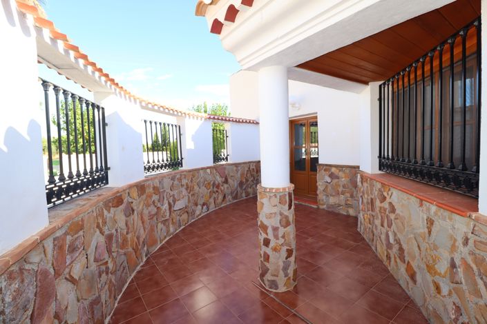 Image No.43-3 Bed Villa for sale